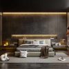 Software: Um quarto contemporâneo com paredes escuras e iluminação ambiente exibe uma cama de casal, um tapete e decoração minimalista. Uma pessoa de toalha está em pé perto de uma janela ampla, contemplando a vista de fora enquanto considera adquirir o Enscape 3D 4.1 – Licença Vitalícia para suas necessidades digitais. À esquerda, uma banheira é visível.