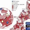 Software: Em um mapa detalhado criado com Canvas X Geo 20.0 Build 519 x64, a densidade populacional é mostrada usando tons vermelhos, onde tons mais profundos indicam áreas de maior densidade. Os locais dos bancos são marcados com quadrados amarelos. A área da South Bay é enfatizada em uma visualização ampliada. Os rótulos azuis com os dizeres ENIVO INSTANTÂNEO, ATIVAÇÃO ONLINE, LICENÇA ORIGINAL implicam na disponibilidade de opções para comprar software ou localizar uma loja de software para entrega imediata.
